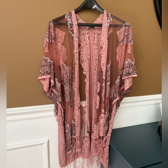 DAVID and YOUNG Womens Pink Embroidered Sheer Kimono Crystals Fringe OS Boho - Picture 1 of 7